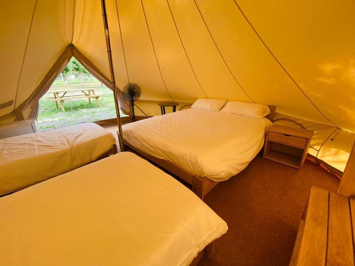 Camping Oliana Kültér fotó