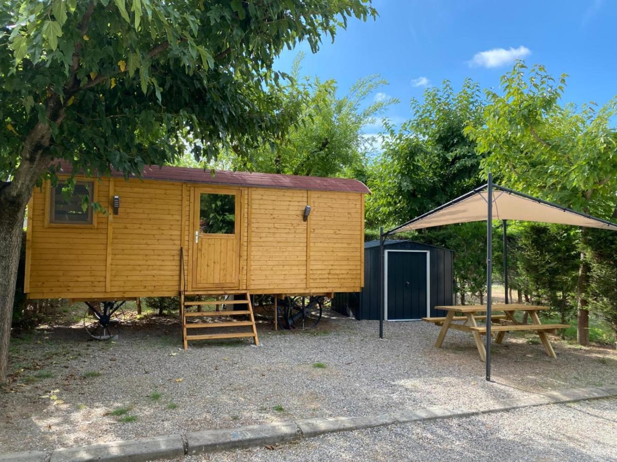 Camping Oliana Kültér fotó