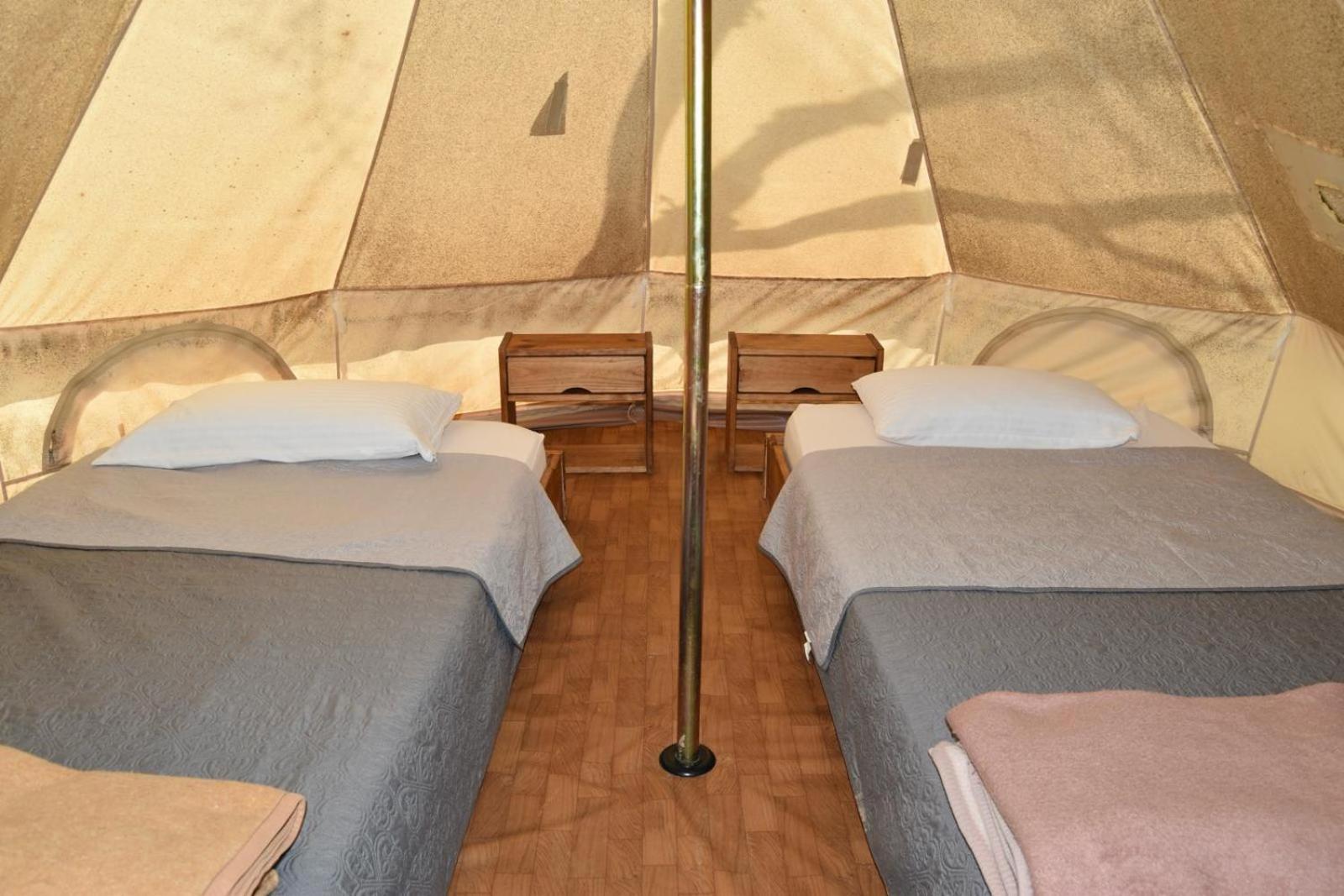 Camping Oliana Kültér fotó