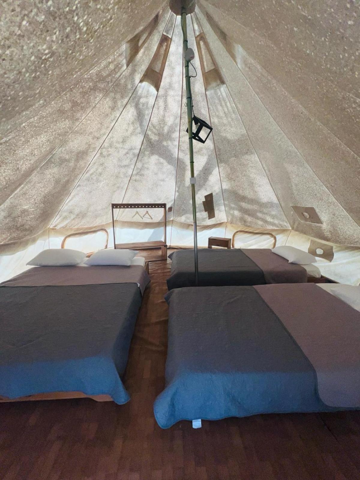 Camping Oliana Kültér fotó