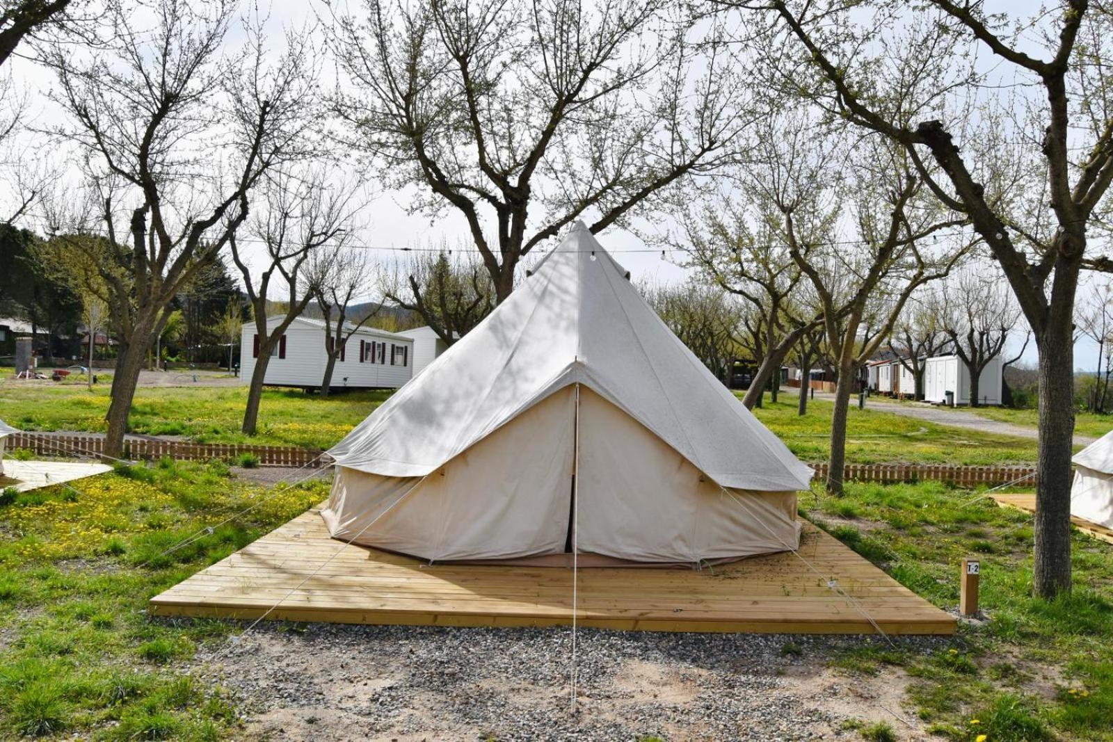 Camping Oliana Kültér fotó