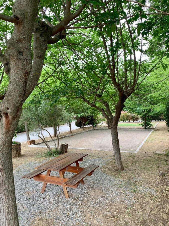 Camping Oliana Kültér fotó